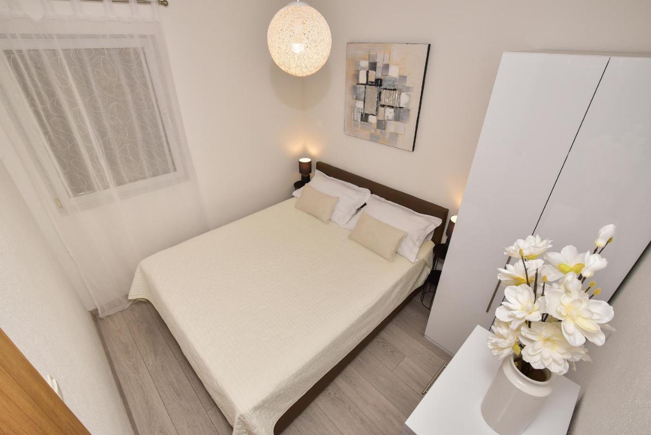 Apartman Luka Igrane Dış mekan fotoğraf
