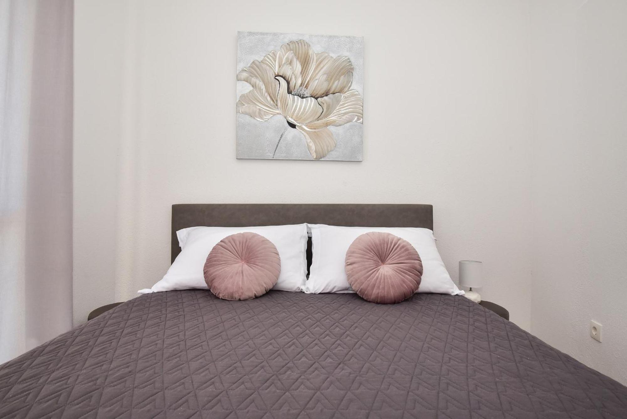 Apartman Luka Igrane Oda fotoğraf